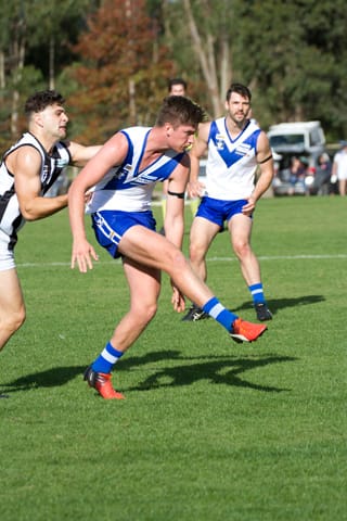 Football EDFL Seniors Neerim South Vs. Poowong - 08.05.2021 