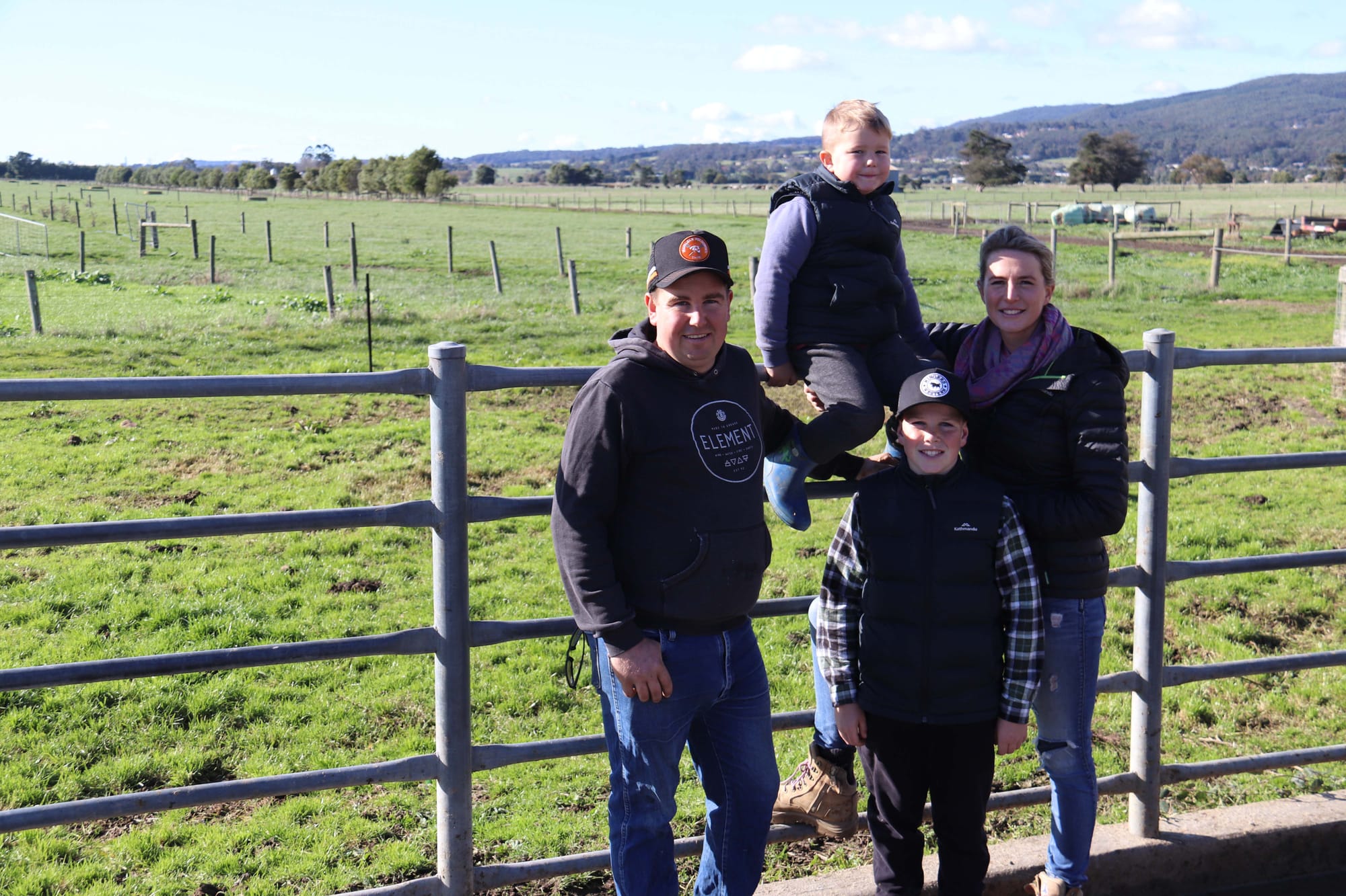 Dairy farming family - 07.06.2022