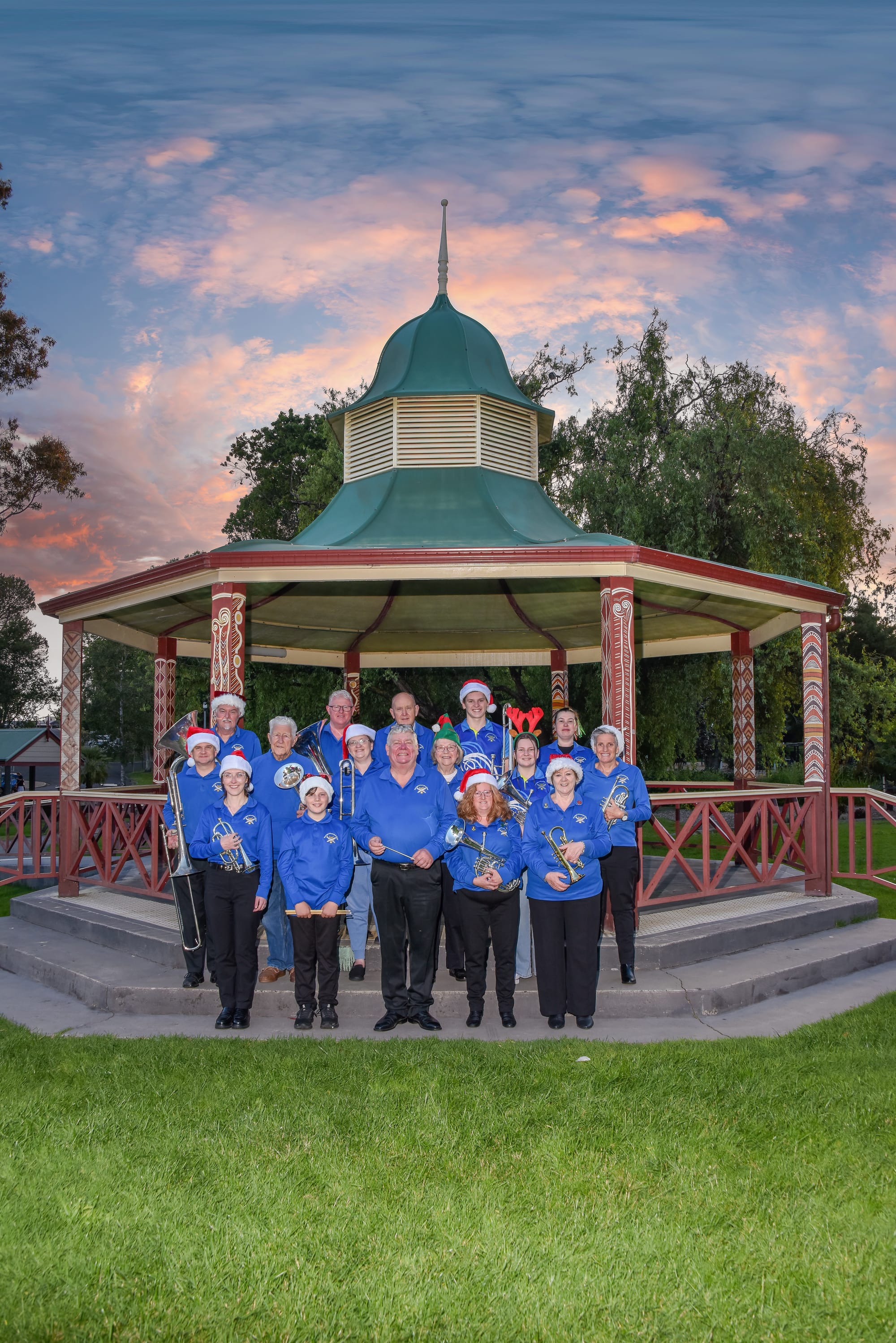 Warragul Municipal Band Christmas Photo - December 9, 2025