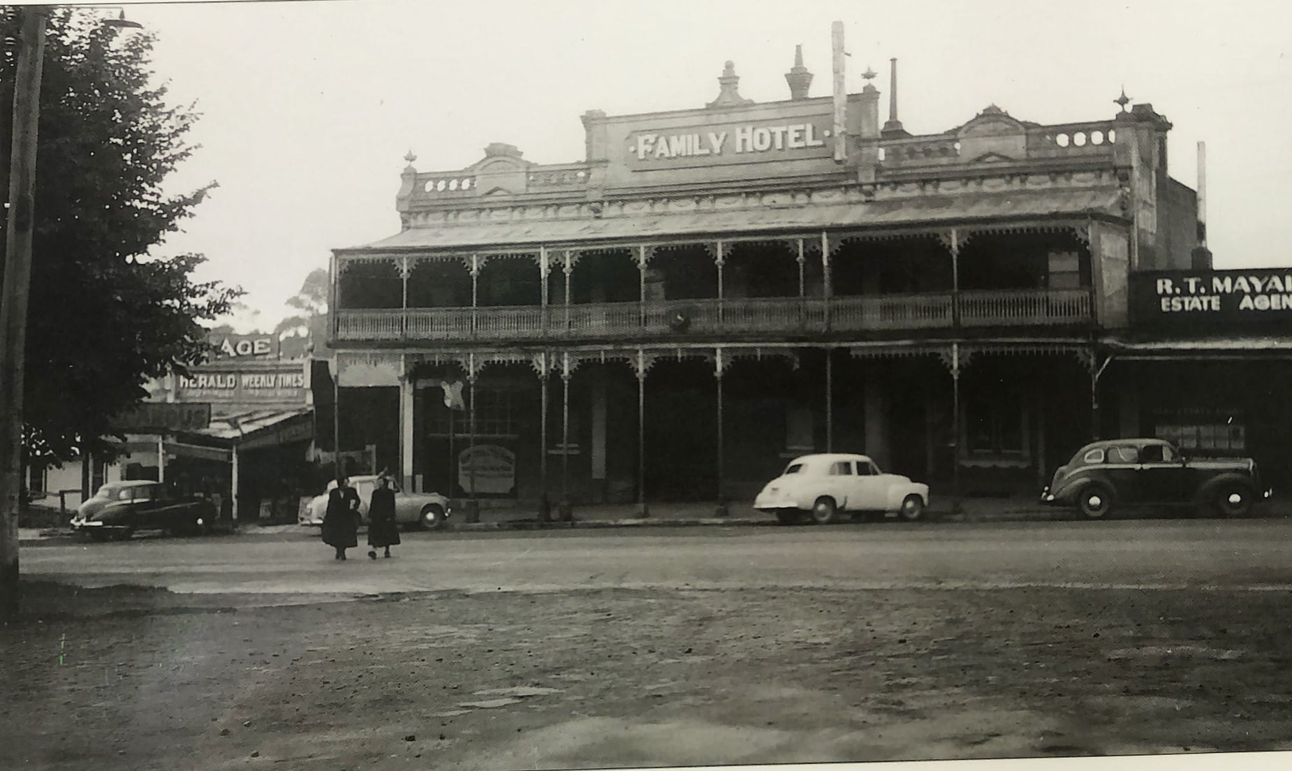 Snapshot of the past -  Drouin Family Hotel