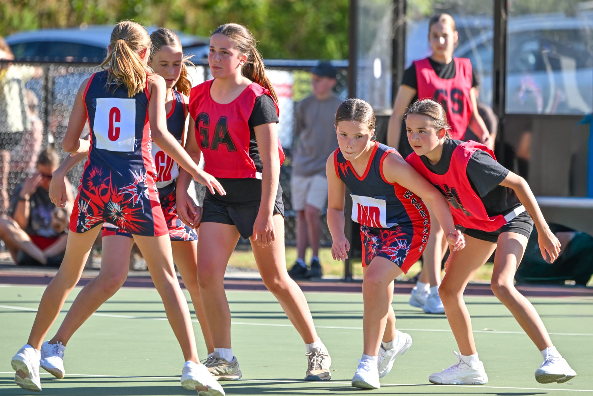 Monday Night Netball: Under 13 mixed Warranor Onyx vs Shooting Stars - February 23, 2026