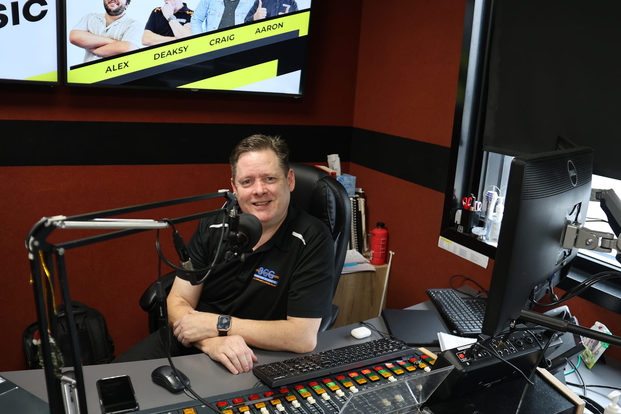 Deaksy - a familiar morning voice