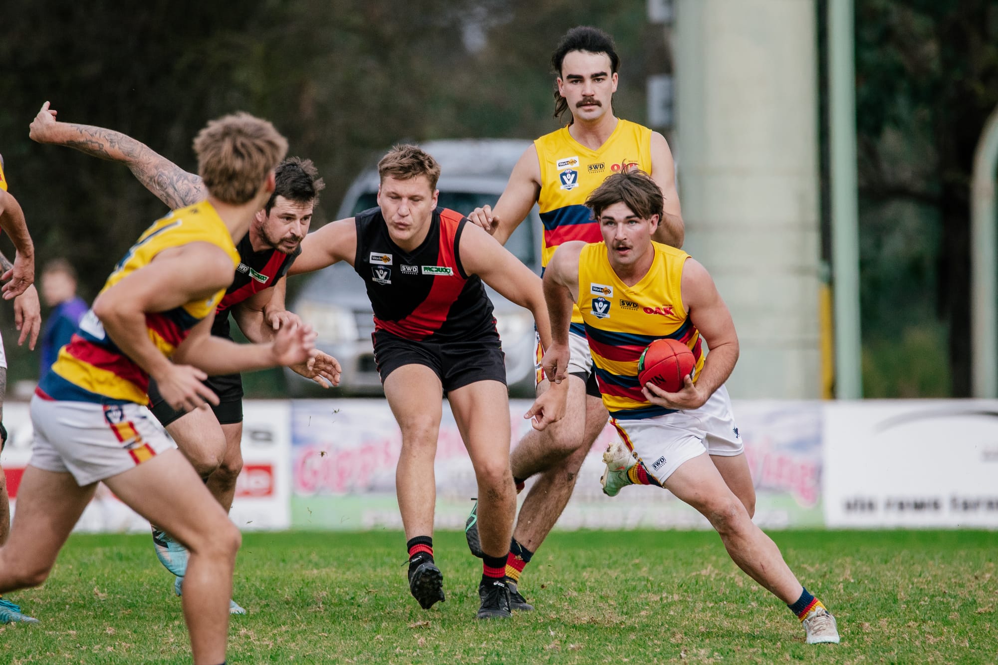 Bloods break clear in reserves