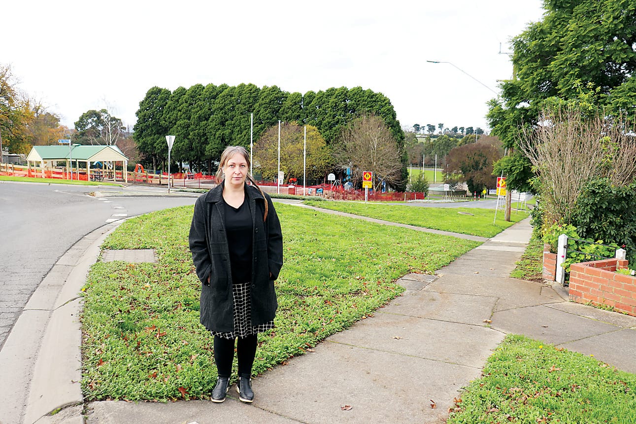 Neerim South petitions for safety