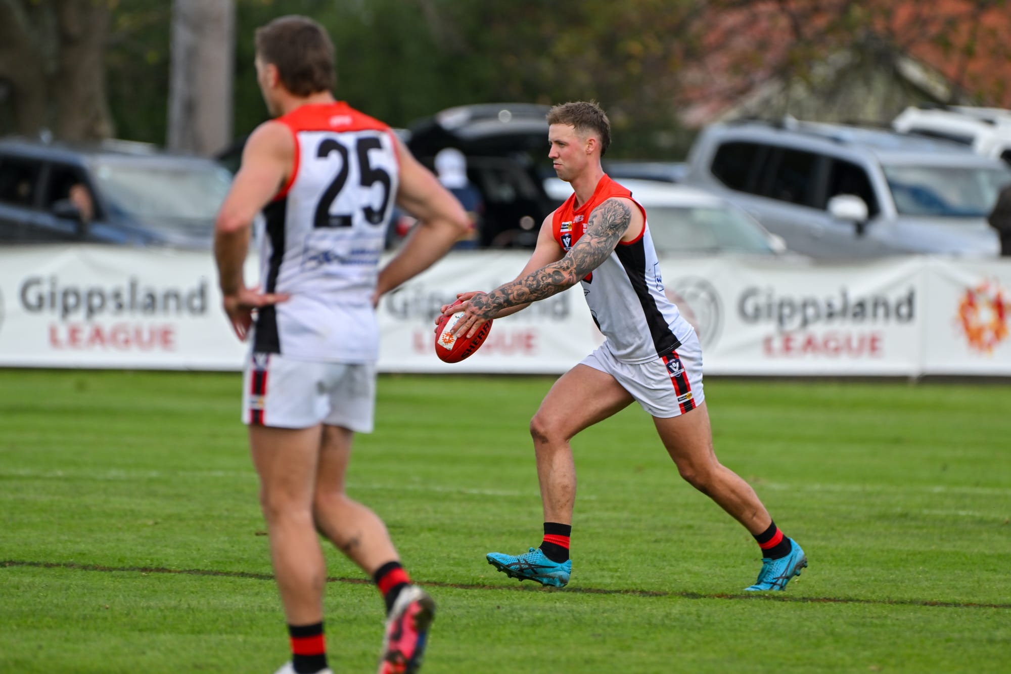 Controversy and chaos sees Gulls win through