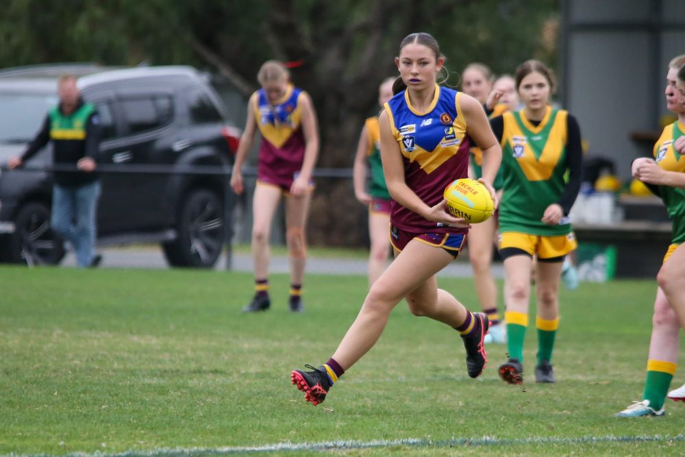 Female Football Gippsland Under 16s - Dusties v Hill End - April 27, 2025 post image