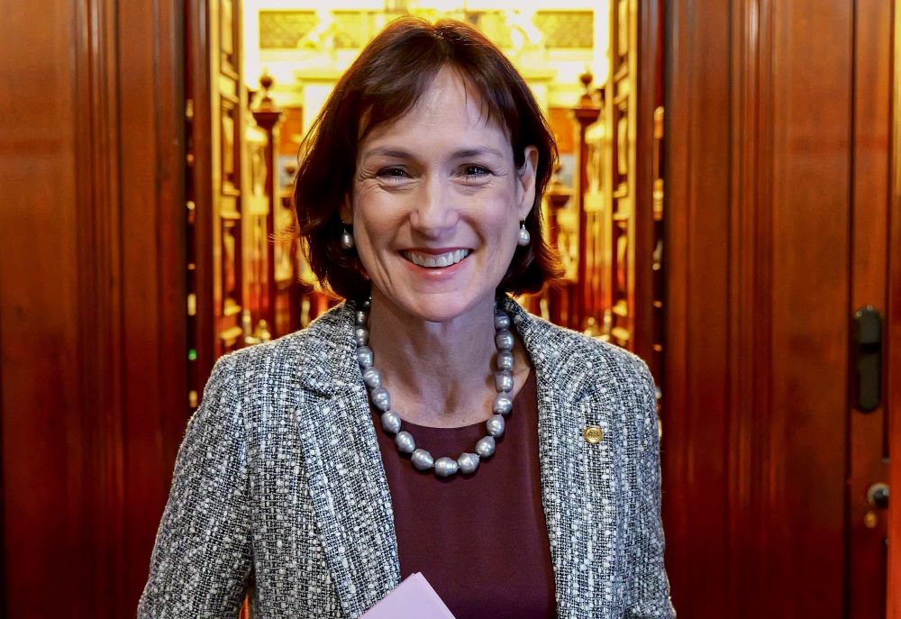 Campaign step up against "unfair" school bonus post image
