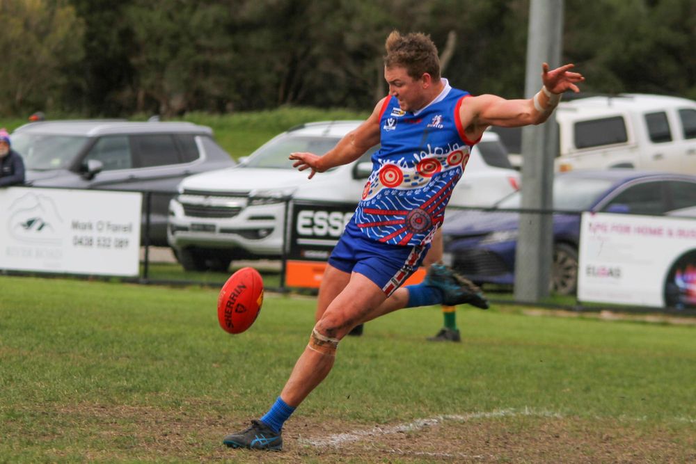 Bulldogs win pick in draft post image