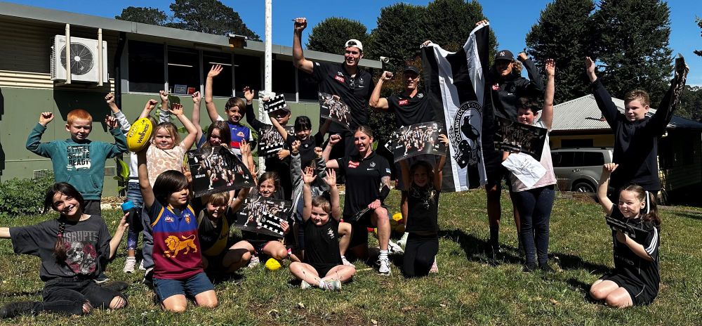 Magpies land in Narracan post image