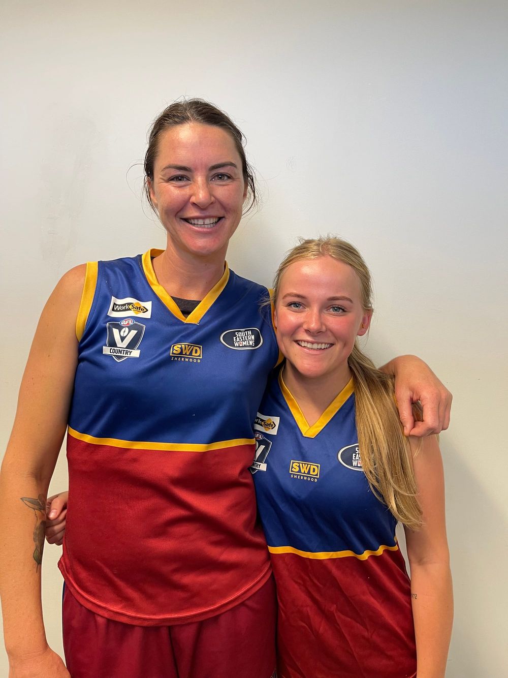 Sharni suits up for Dusties post image