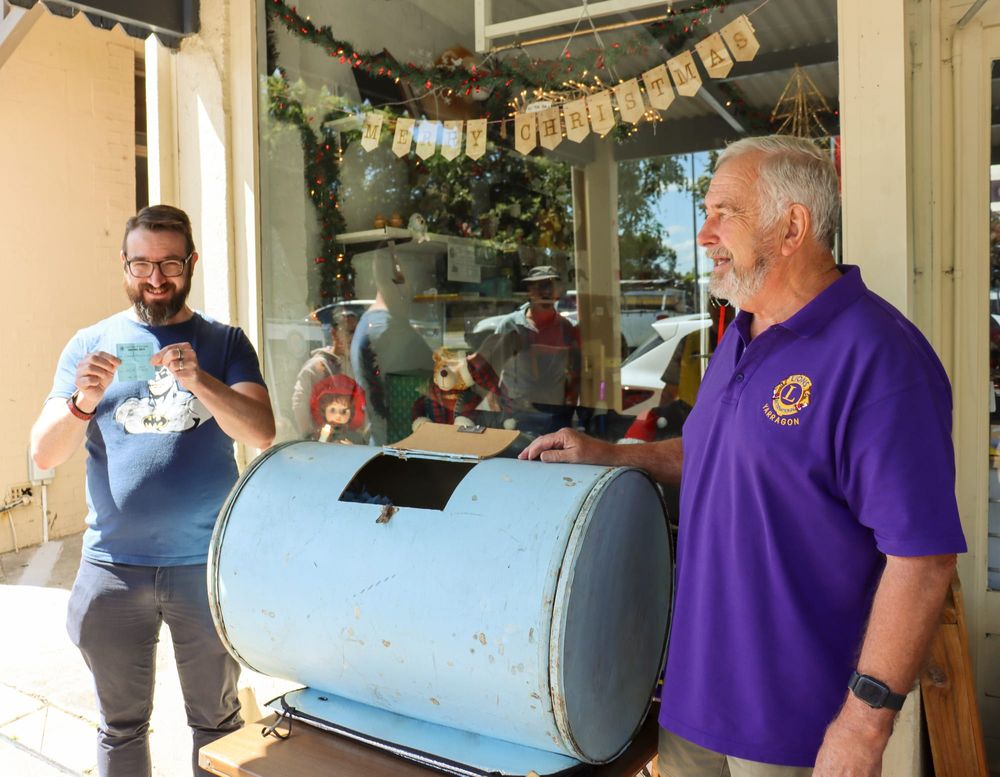 Christmas raffle raises $6000 post image