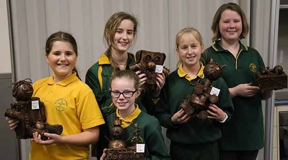 Students join Melbourne Show post image