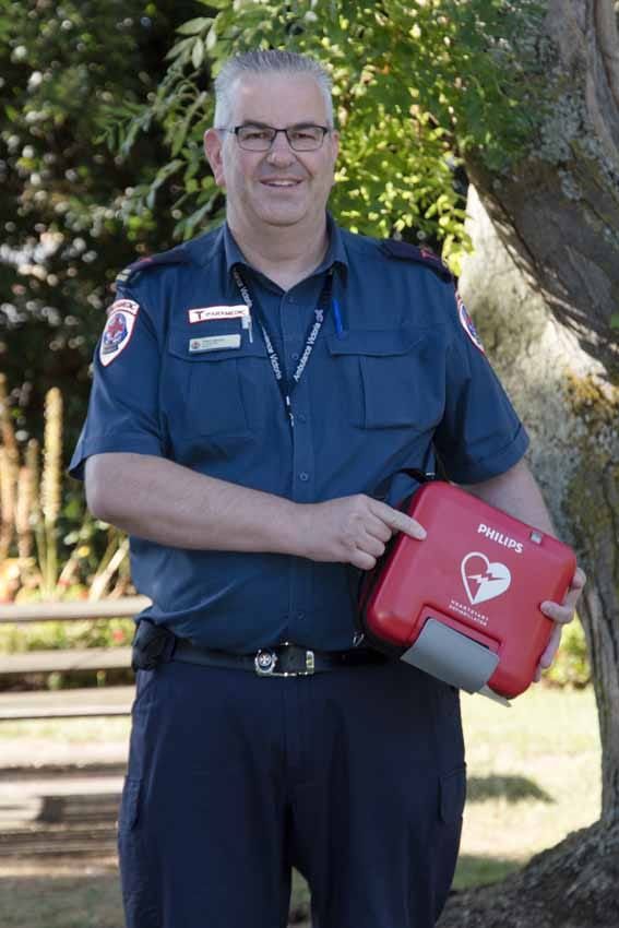 Ambulance service honoured post image