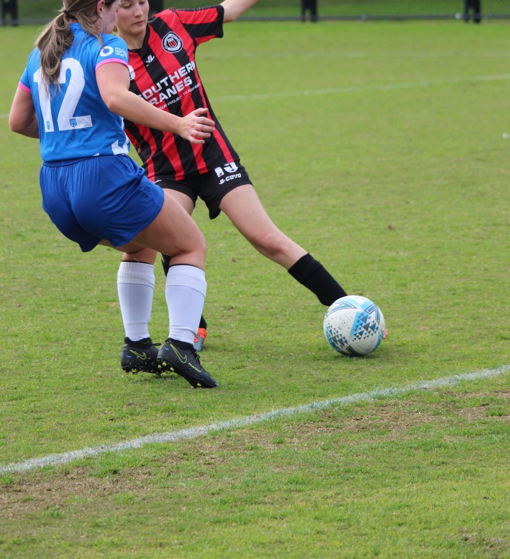 United women's team impress against undefeated Baxter post image