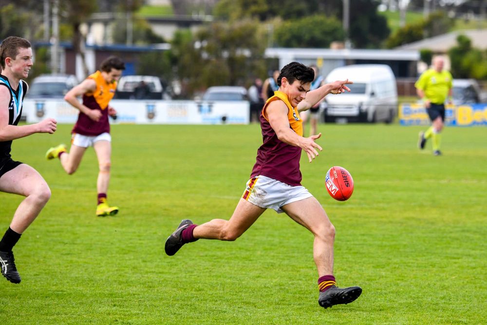 Showdown looms next week for unbeaten Warragul and Drouin under 16 sides post image