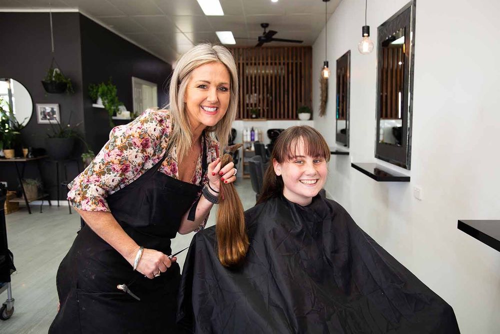 Shelby cuts for a cause post image