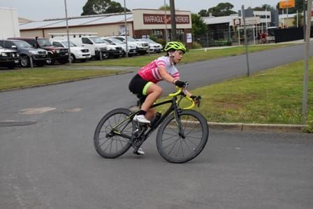 Riders try criterium circuit post image
