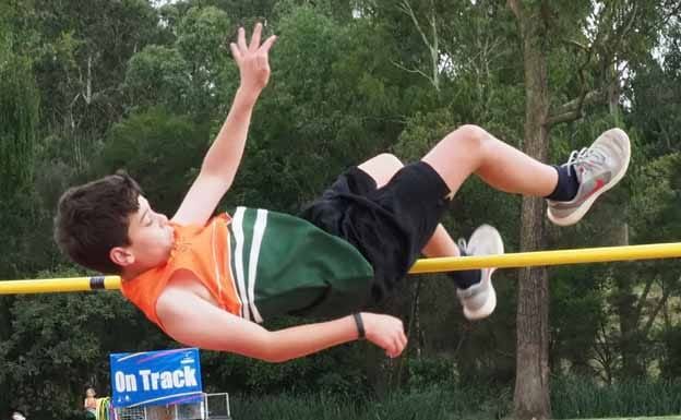 Blake breaks 100m record post image