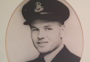 Extraordinary bravery and skill of Longwarry pilot post image