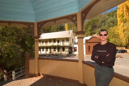 Tourist operators criticise advice post image