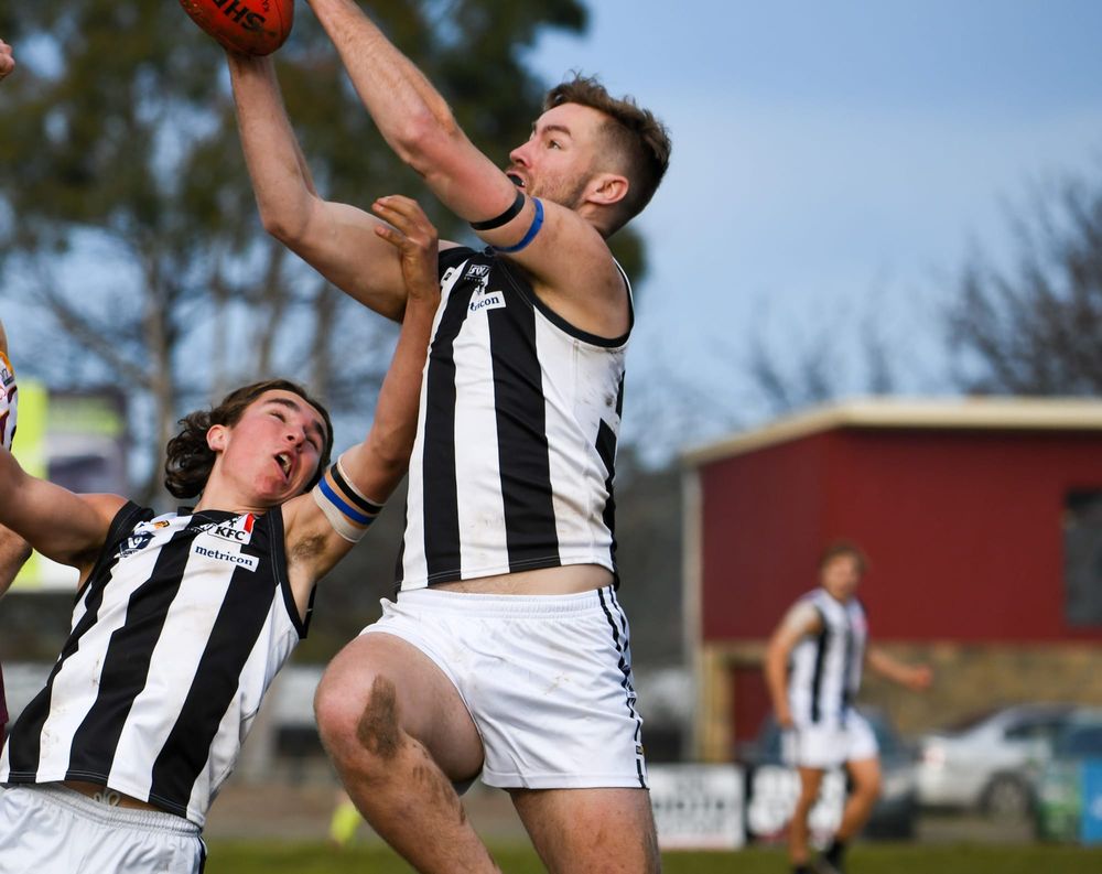 Magpies left thunderstruck as Power surge into semi post image
