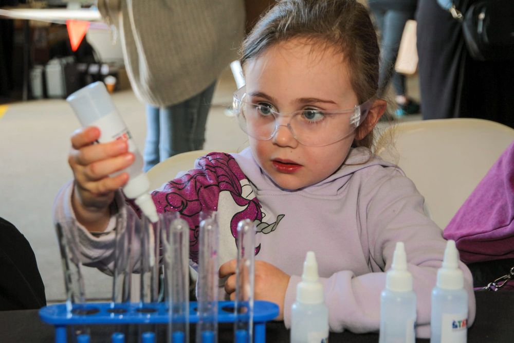 Warragul's young scientists post image