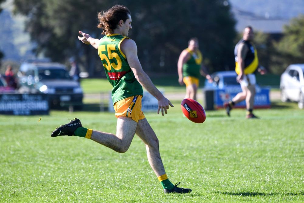 Football MGFNL Reserves Hill End Vs. Foster Q1 21.05.2022 post image
