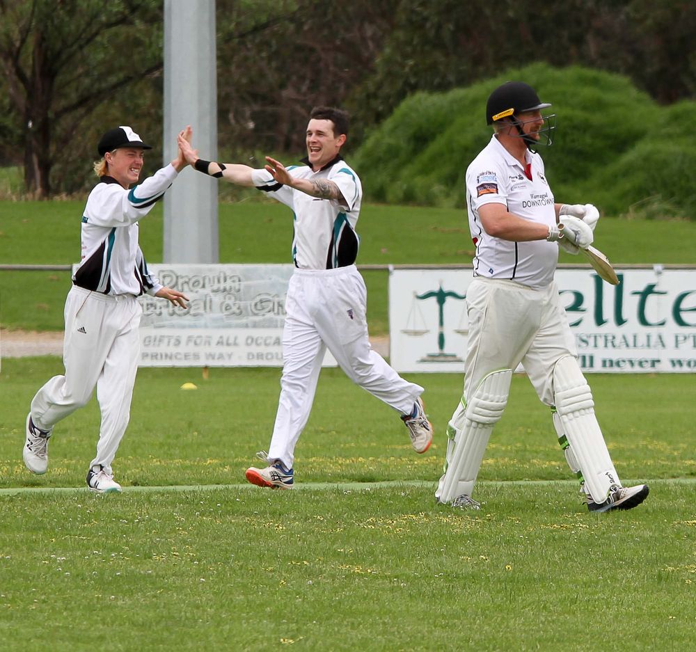 Cricket Div 1 - Longwarry Vs. Yarragon - 12.11.2022 post image