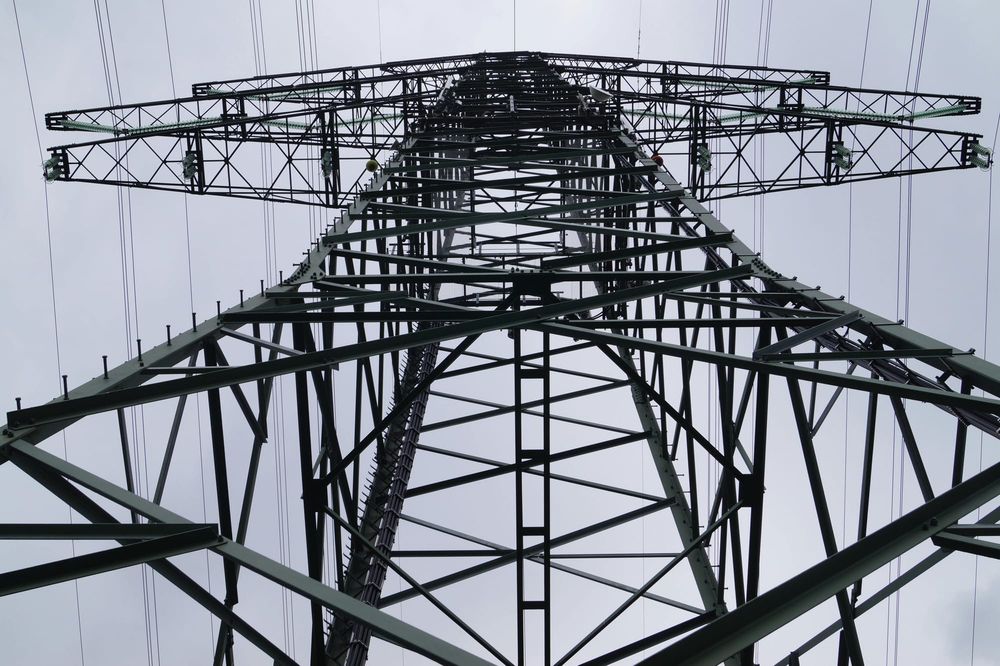 Rush for generators after blackouts post image