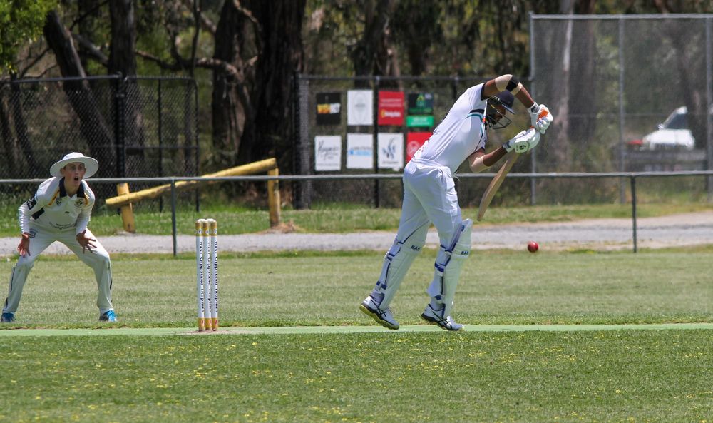 Hawks on the charge as Eagles struggle to make impact post image