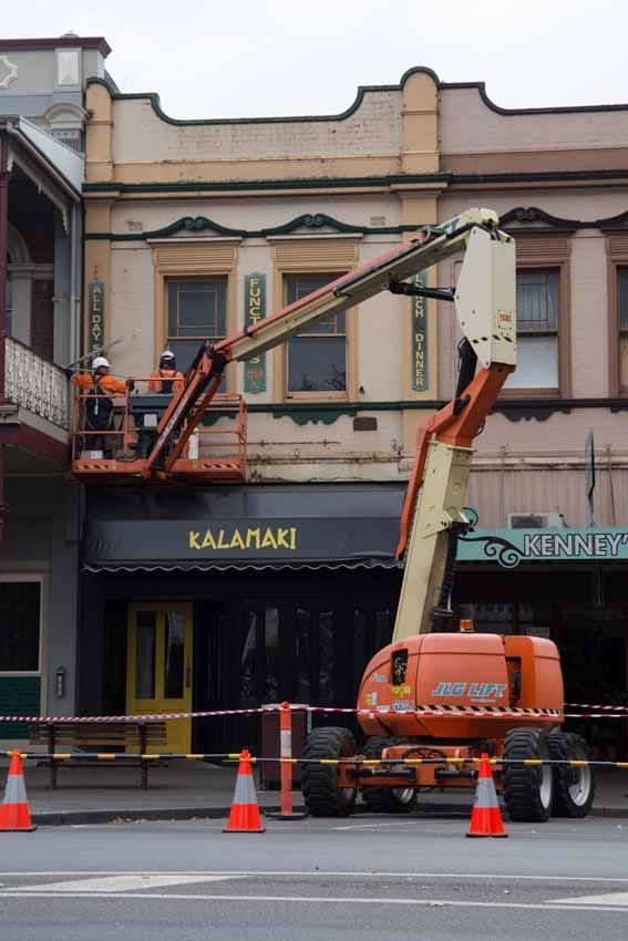 Don’t play up in Queen St post image