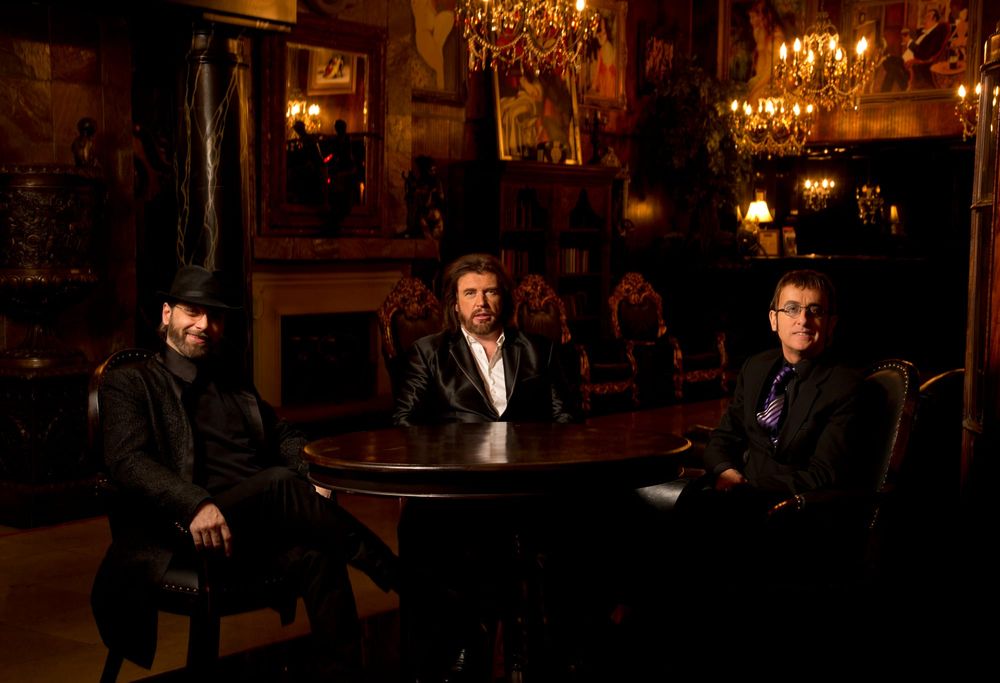 Bee Gees group visit WGAC post image