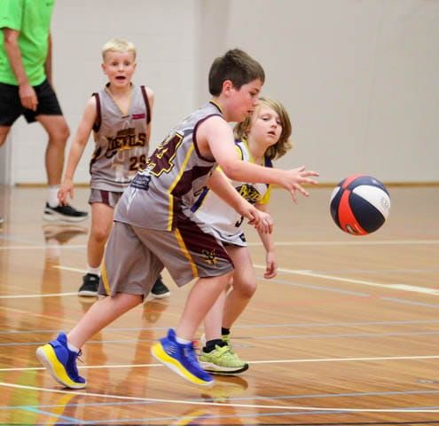 Basketball Juniors (U10's) Boys - Drouin Lakers Vs. Bunyip Hawks - 17.11.2023 post image