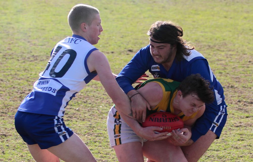 Hillmen aim to turn things around against Magpies post image
