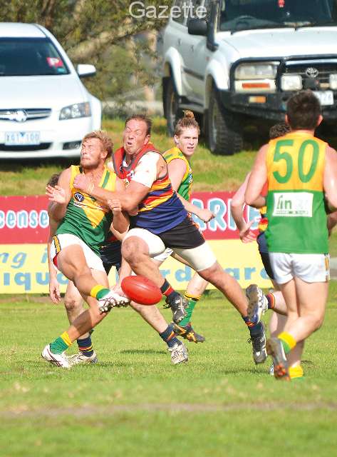 Footy score in question post image