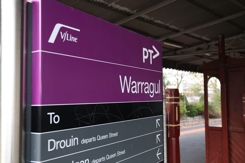 Add an hour to your journey as buses replace trains post image