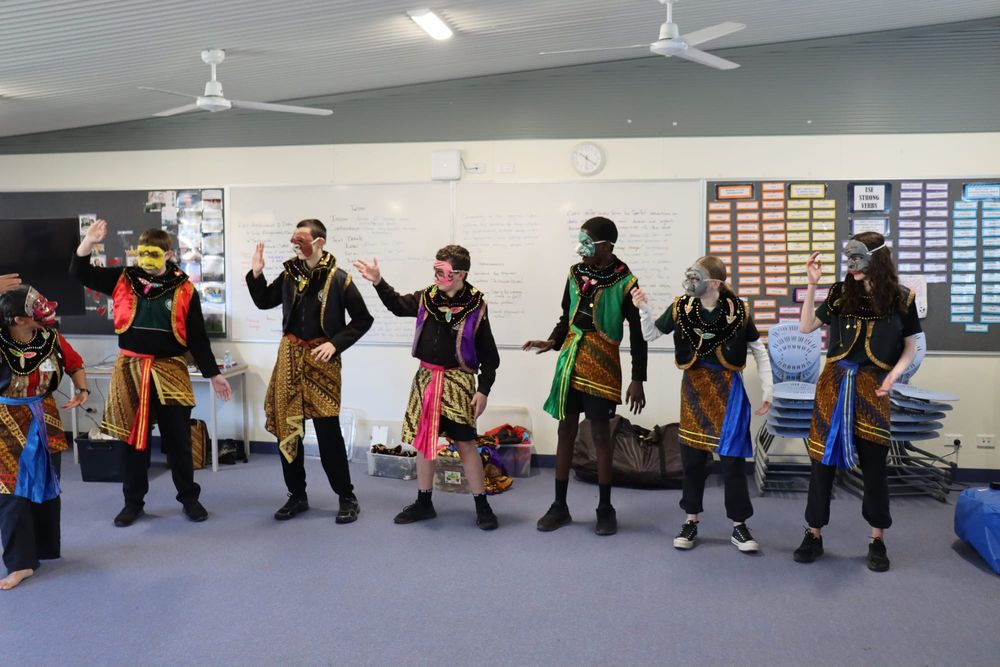 Indonesian experience for students post image