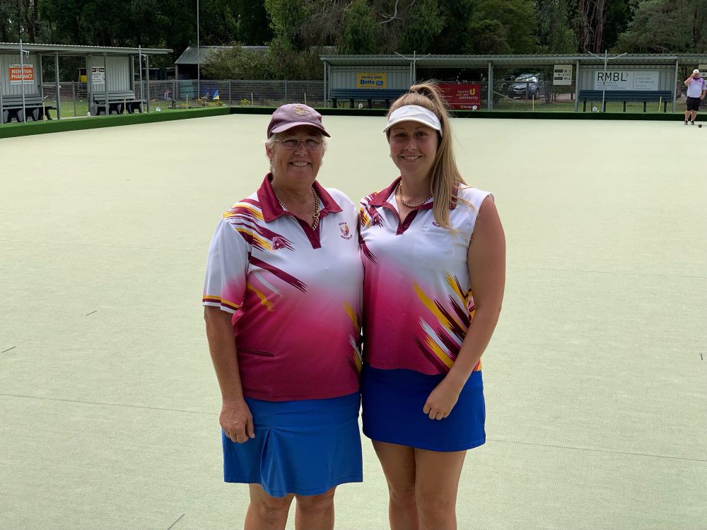 Family bowls to titles post image