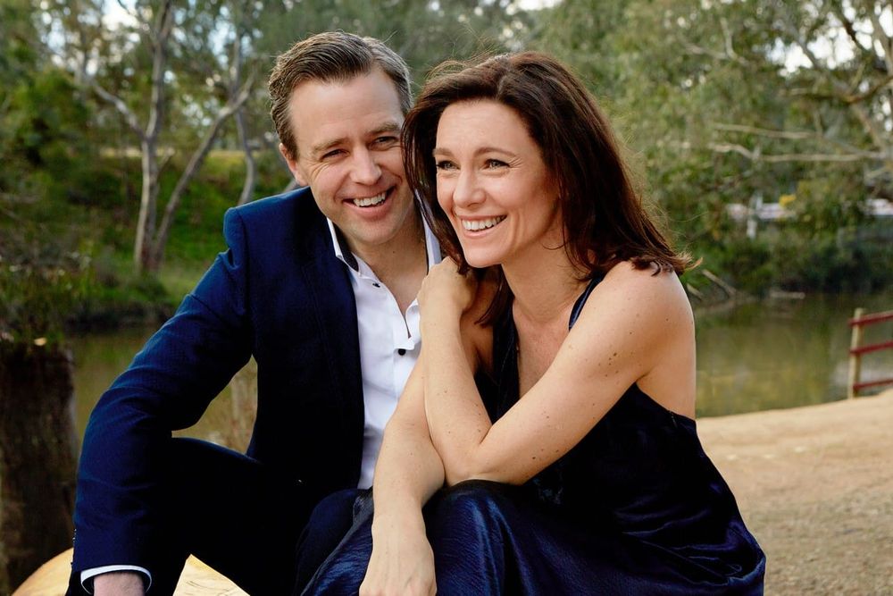 Gleeson returns to debut stage post image