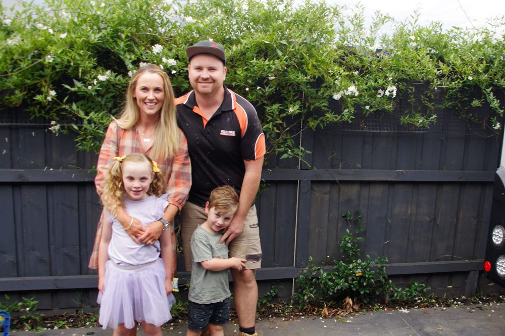 Mila motivates a family keen to run post image