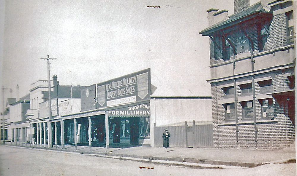 Snapshot of the past: Trafalgar Main Street post image