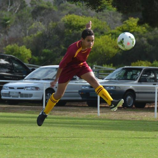 Drouin Dragons begin on a high post image