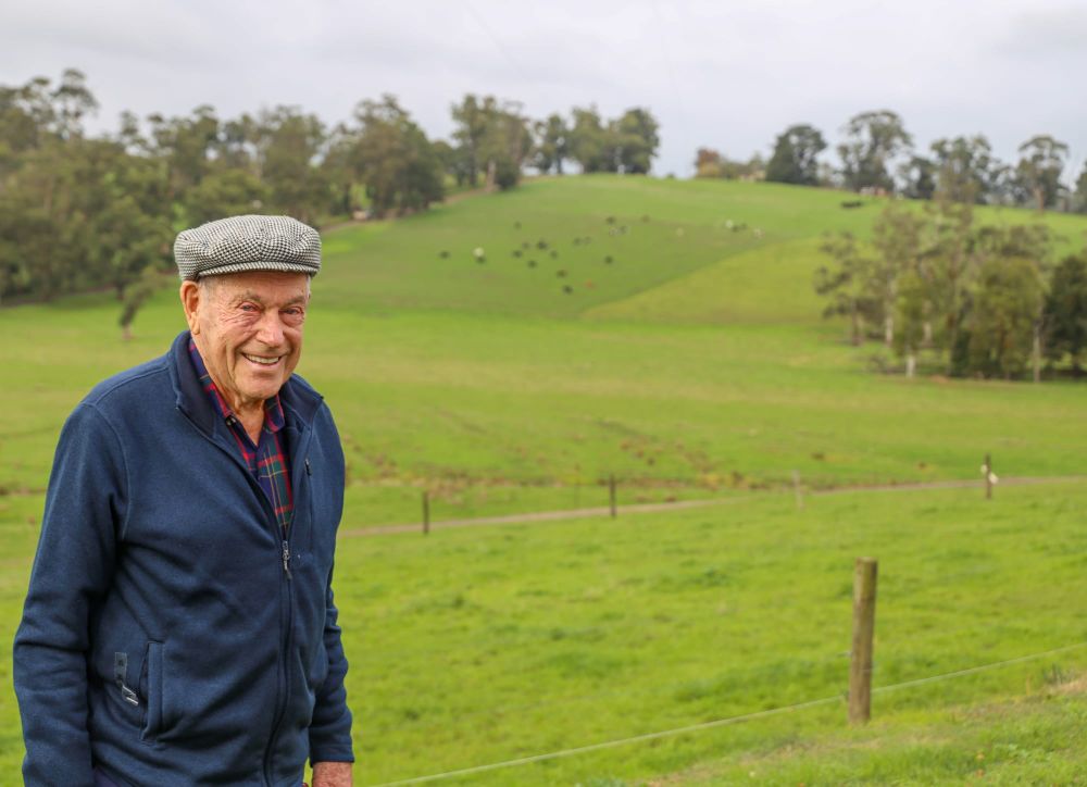 Keeping the hand in on the farm at 90 post image