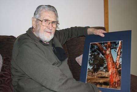 OAM for Roy's life of photographs post image