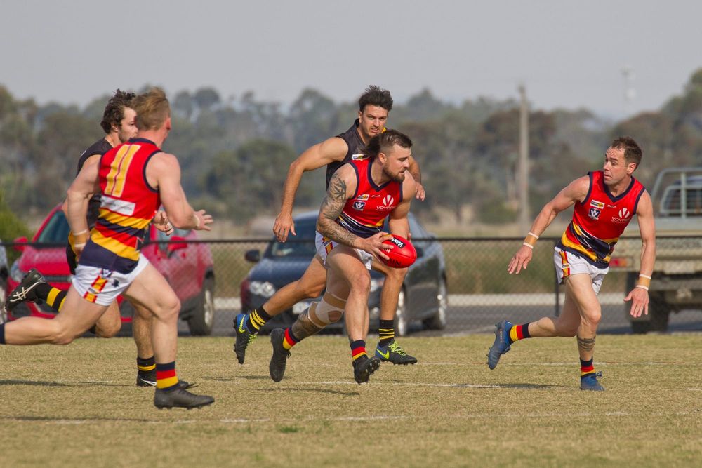 Fast start ensures Crows get the four points in EDFL post image
