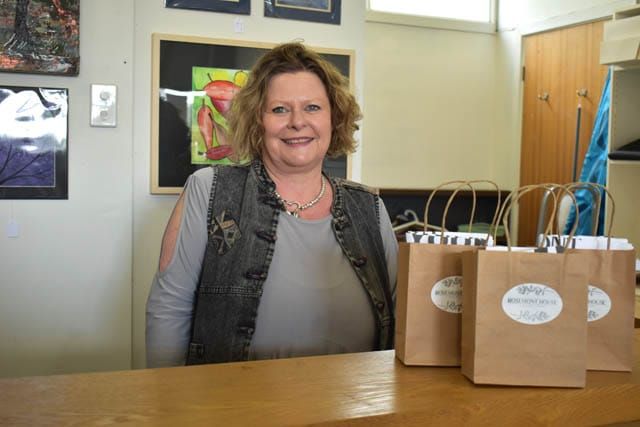 Bowerbird Shop Person - 06.12.2022 post image