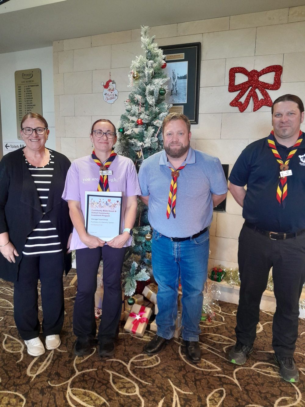 Bank distributes $34,000 in grants post image
