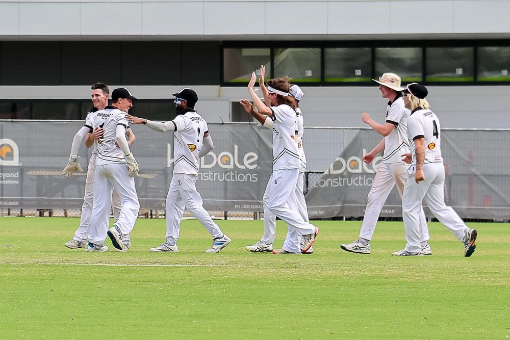 Hawks leave Lyrebirds in lurch in division two post image