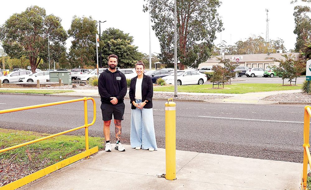 Pedestrian crossing for Bellbird Park post image