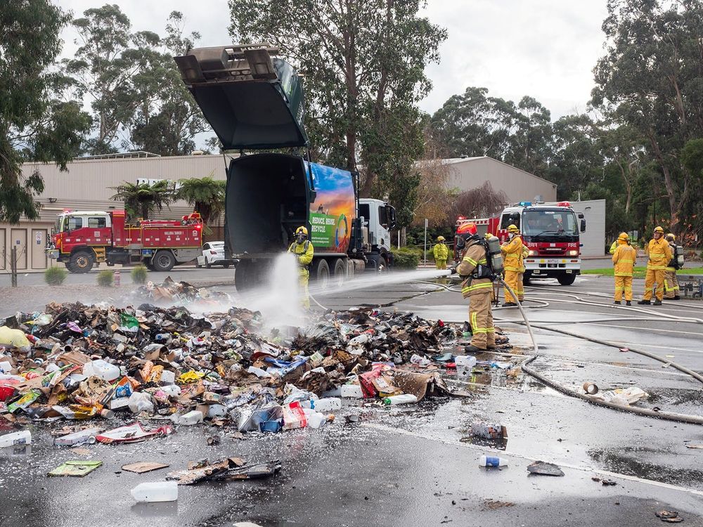 Fire in recycling truck post image